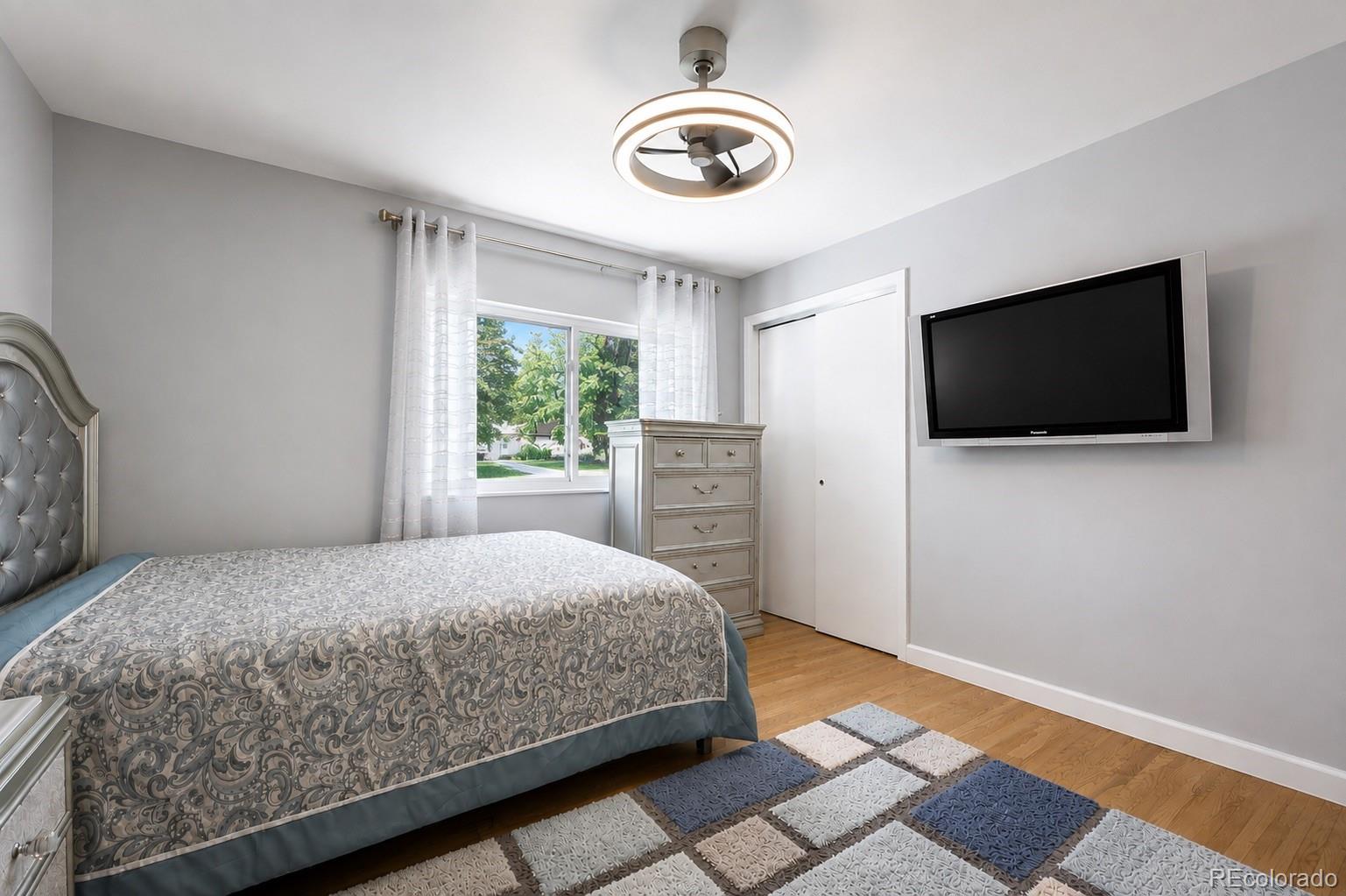 MLS Image #14 for 205 s tucson circle,aurora, Colorado