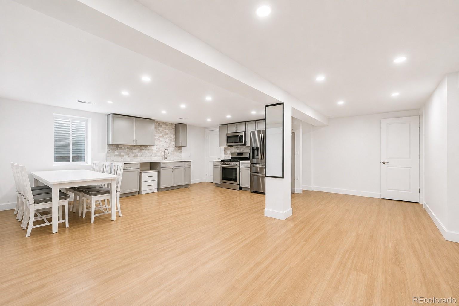 MLS Image #29 for 205 s tucson circle,aurora, Colorado