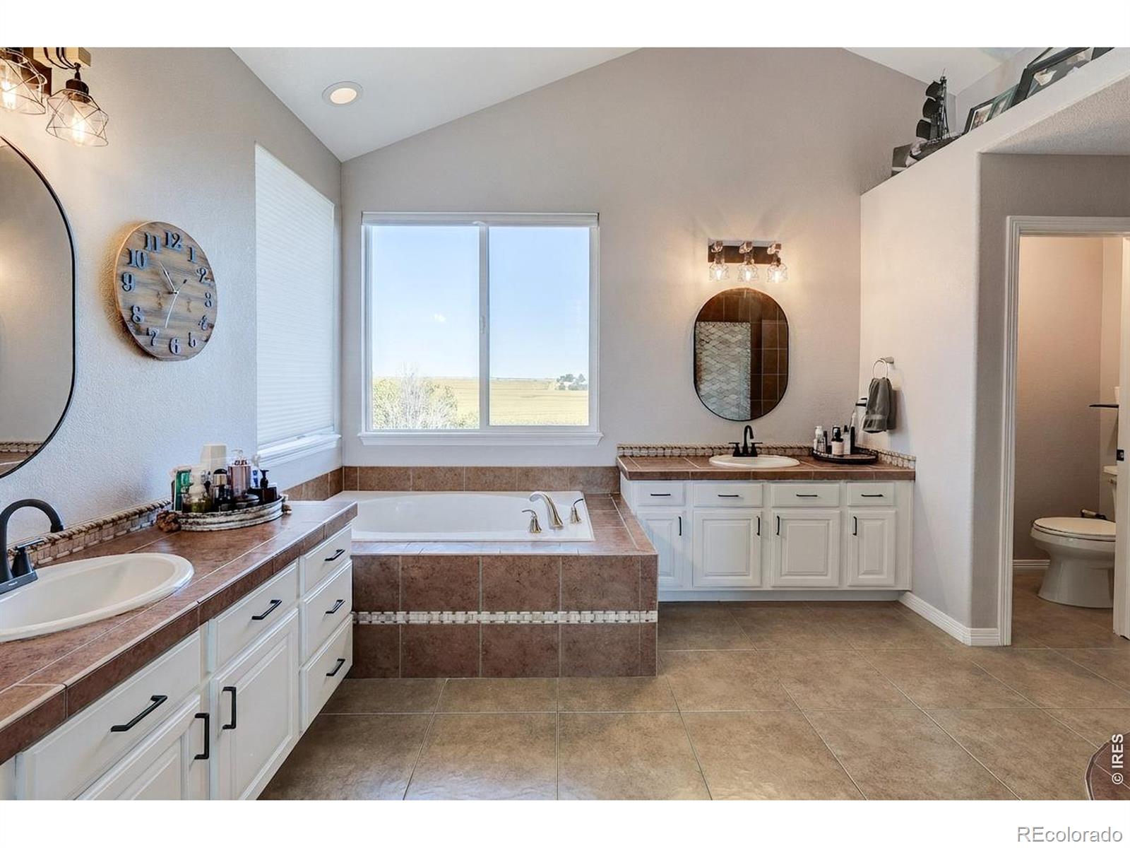 MLS Image #34 for 3125  argyll lane,johnstown, Colorado