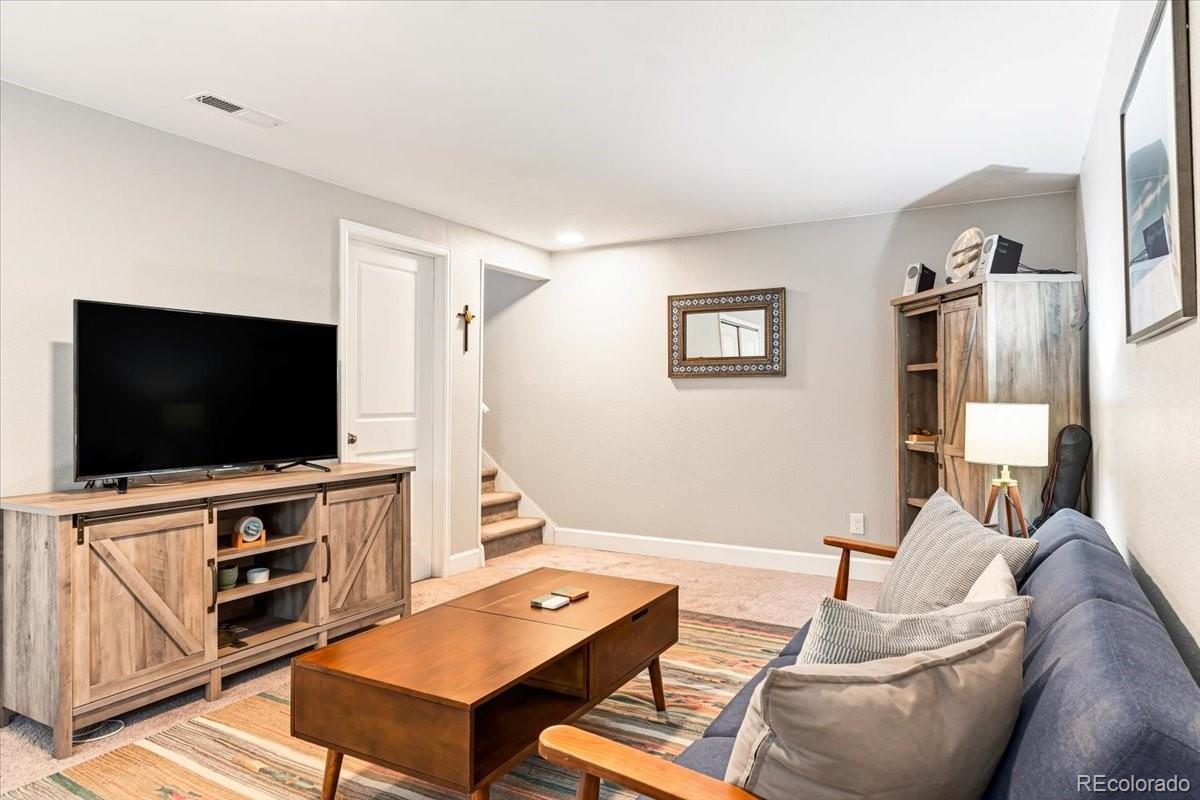 MLS Image #18 for 1522 s hooker street,denver, Colorado