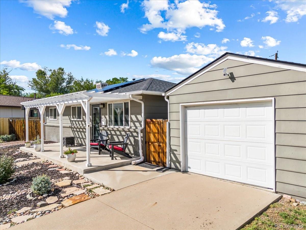 MLS Image #2 for 1522 s hooker street,denver, Colorado