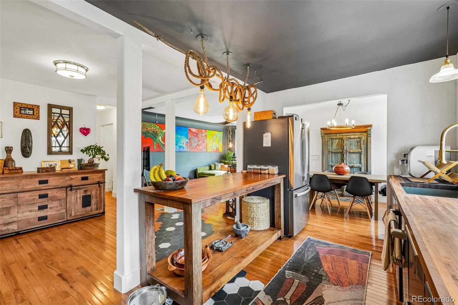 MLS Image #13 for 2323  oneida street,denver, Colorado