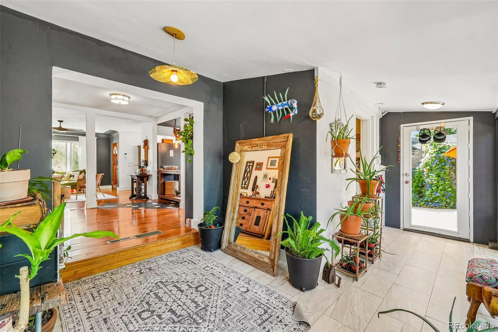 MLS Image #20 for 2323  oneida street,denver, Colorado