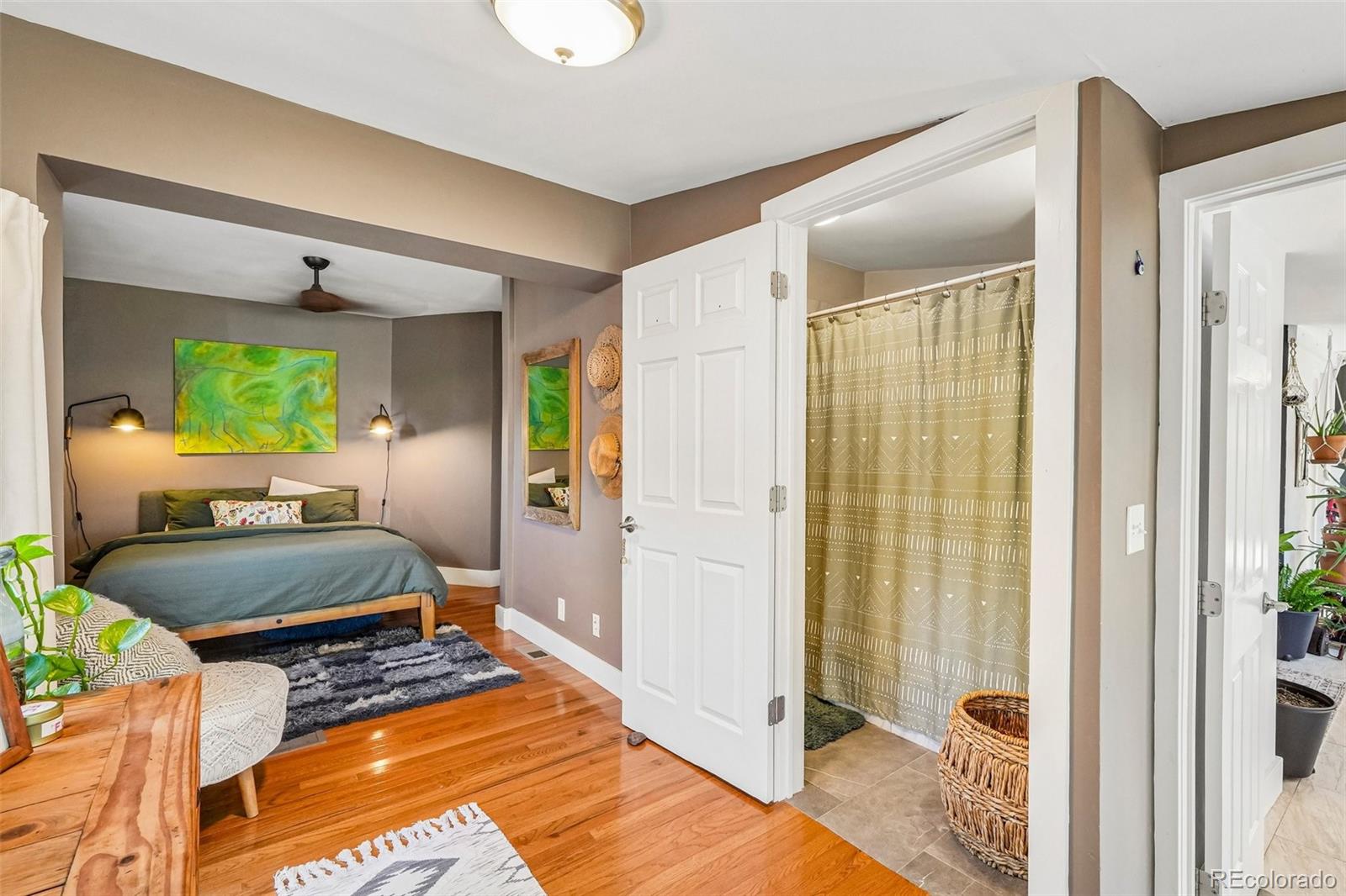 MLS Image #25 for 2323  oneida street,denver, Colorado