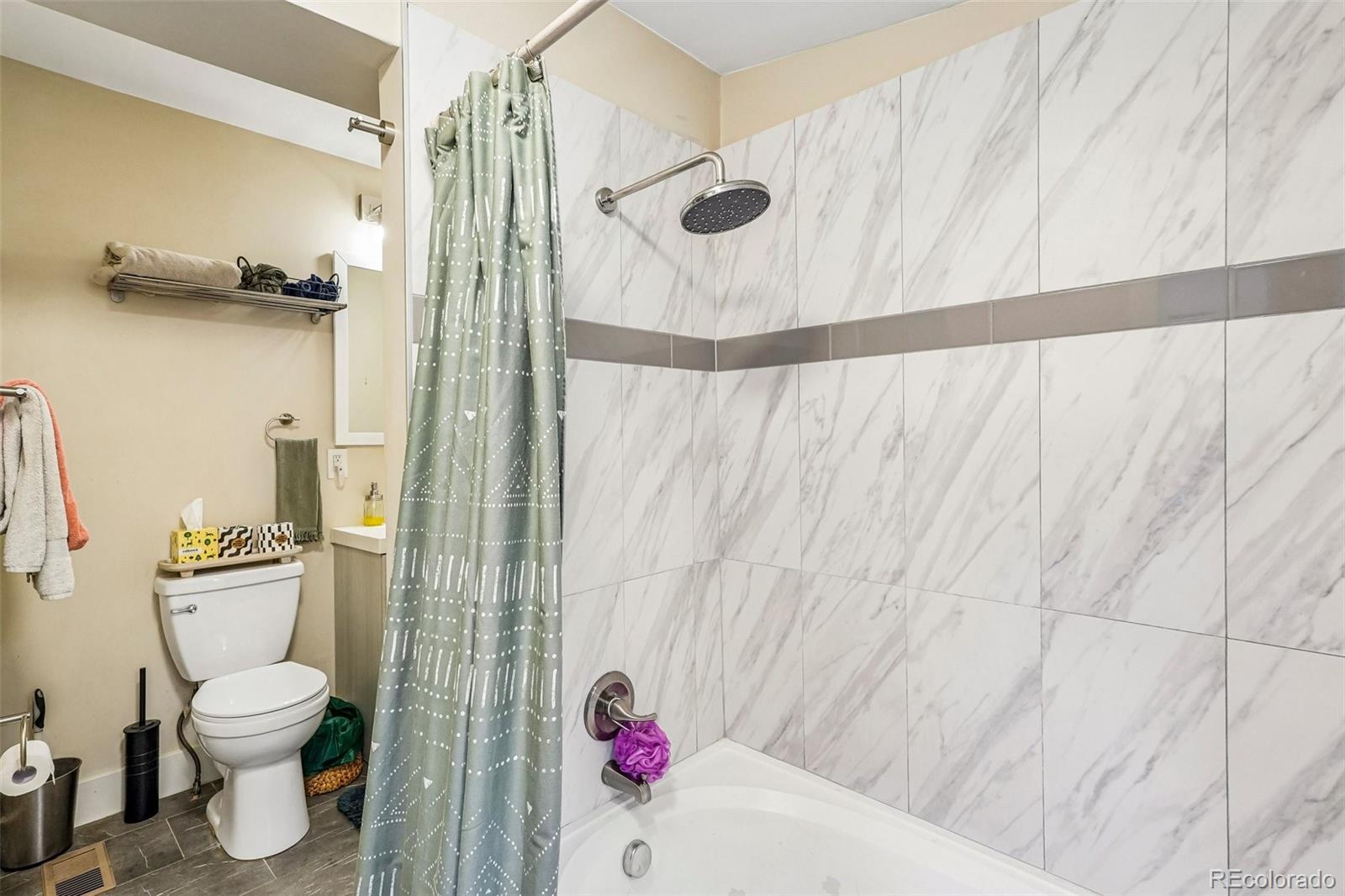 MLS Image #27 for 2323  oneida street,denver, Colorado