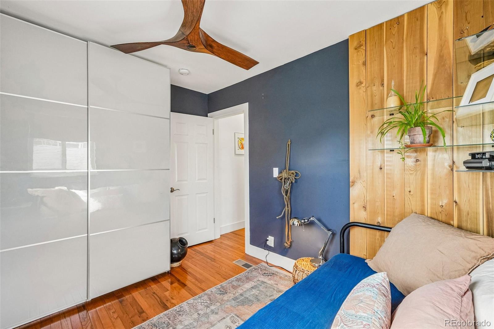 MLS Image #35 for 2323  oneida street,denver, Colorado