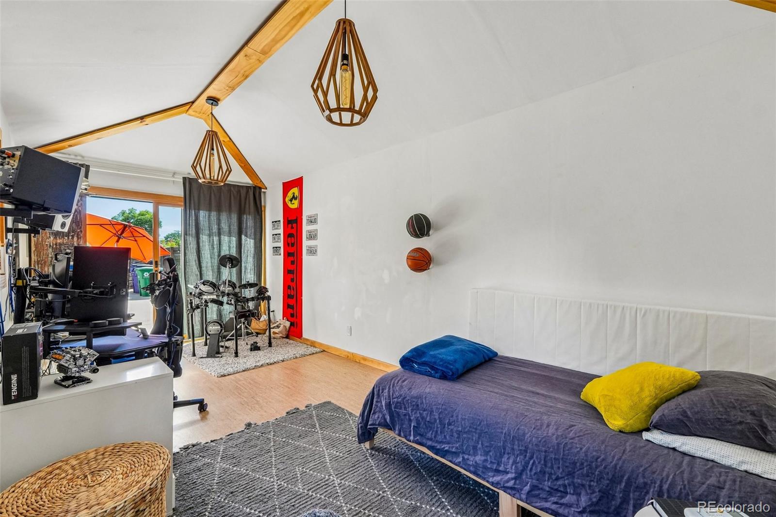 MLS Image #38 for 2323  oneida street,denver, Colorado