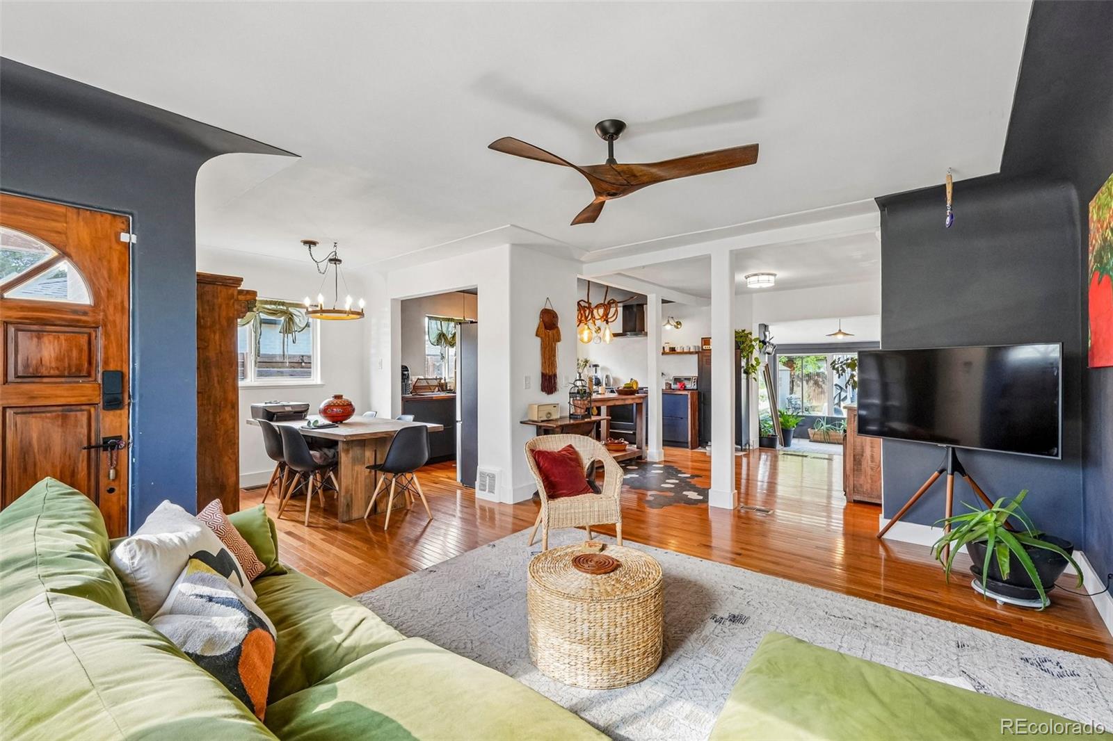 MLS Image #5 for 2323  oneida street,denver, Colorado