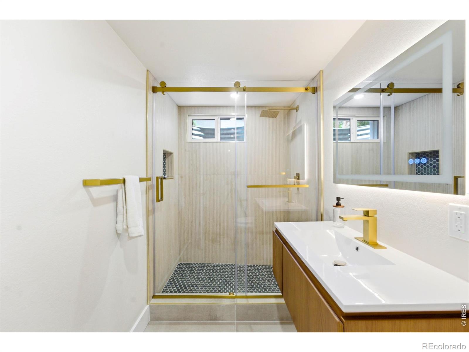 MLS Image #21 for 2126 s yarrow street,lakewood, Colorado