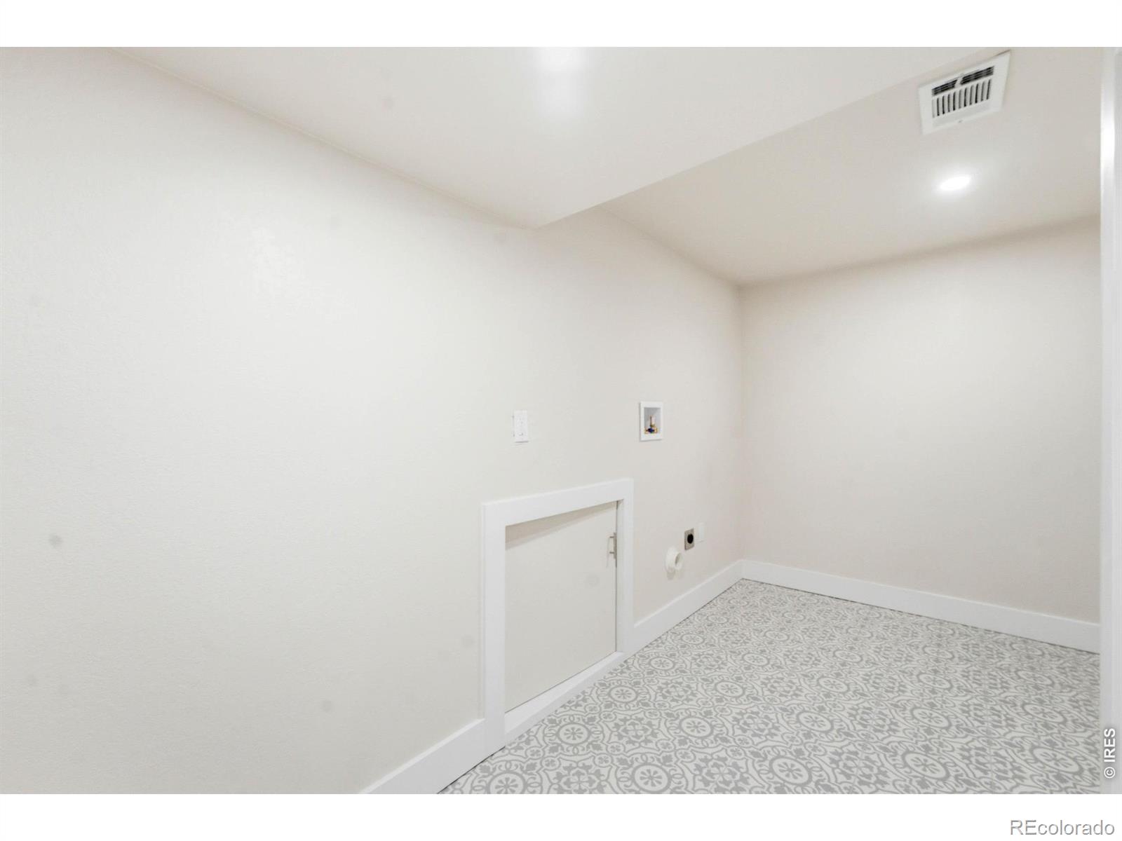 MLS Image #27 for 2126 s yarrow street,lakewood, Colorado