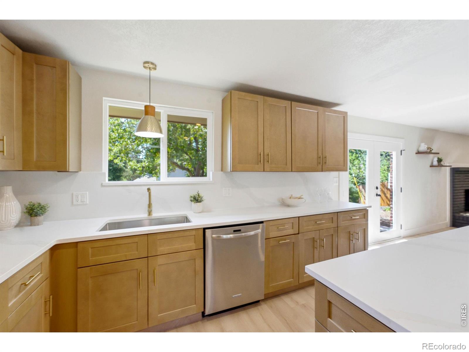 MLS Image #6 for 2126 s yarrow street,lakewood, Colorado