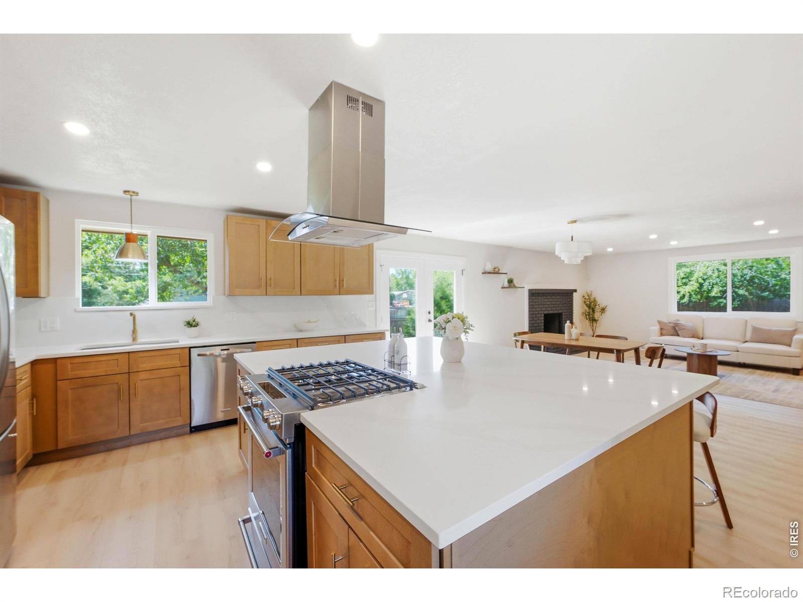 MLS Image #7 for 2126 s yarrow street,lakewood, Colorado