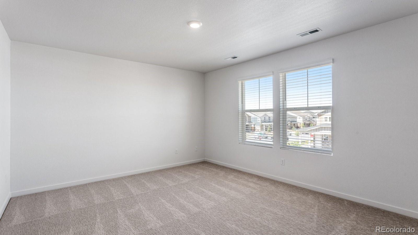 MLS Image #15 for 677 n ukraine street,aurora, Colorado
