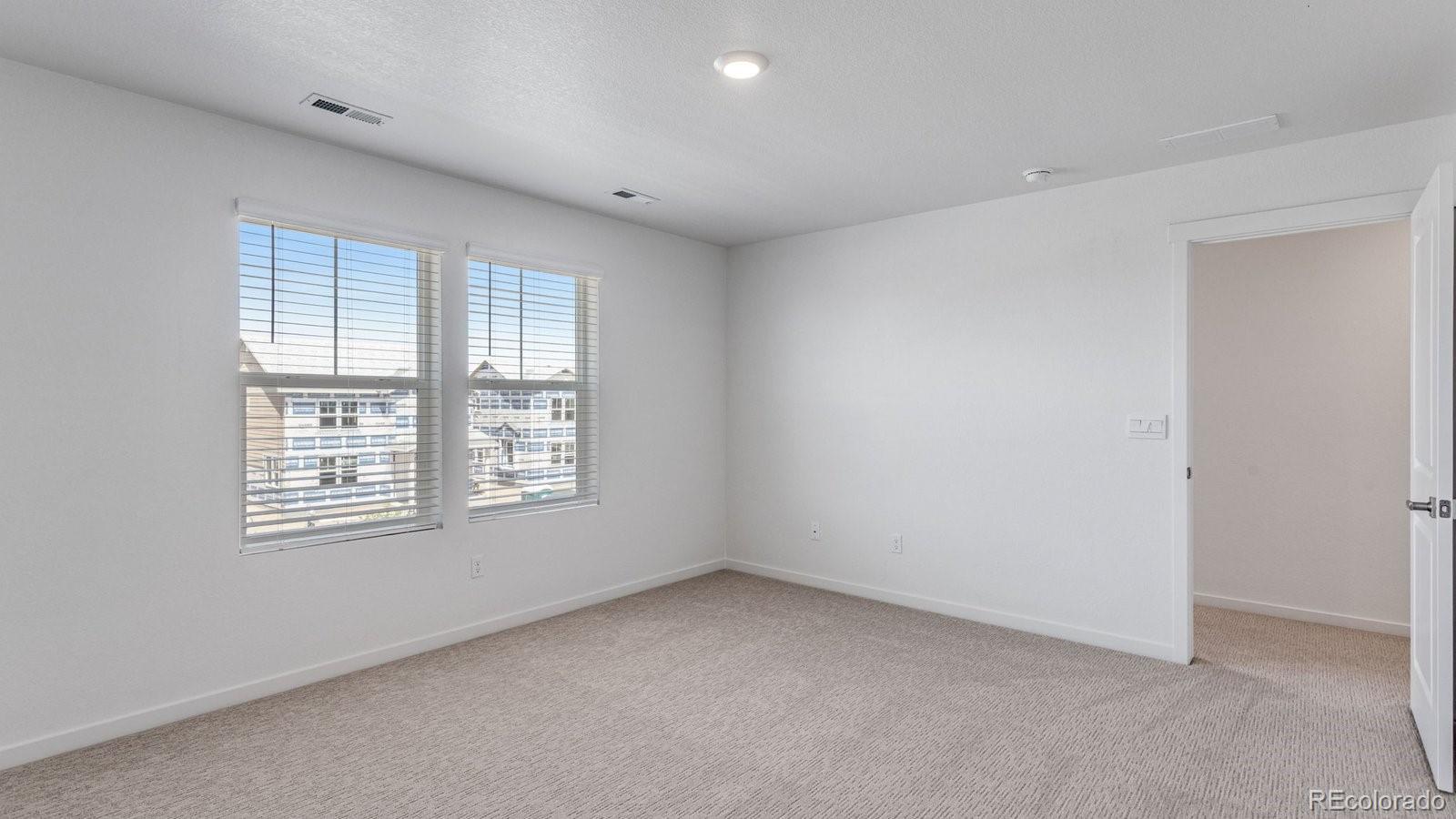 MLS Image #16 for 677 n ukraine street,aurora, Colorado