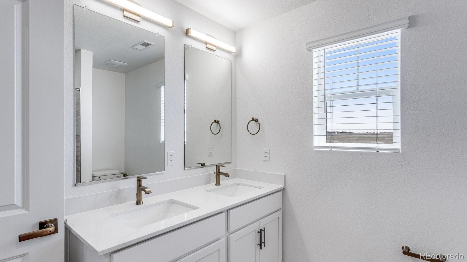 MLS Image #29 for 677 n ukraine street,aurora, Colorado
