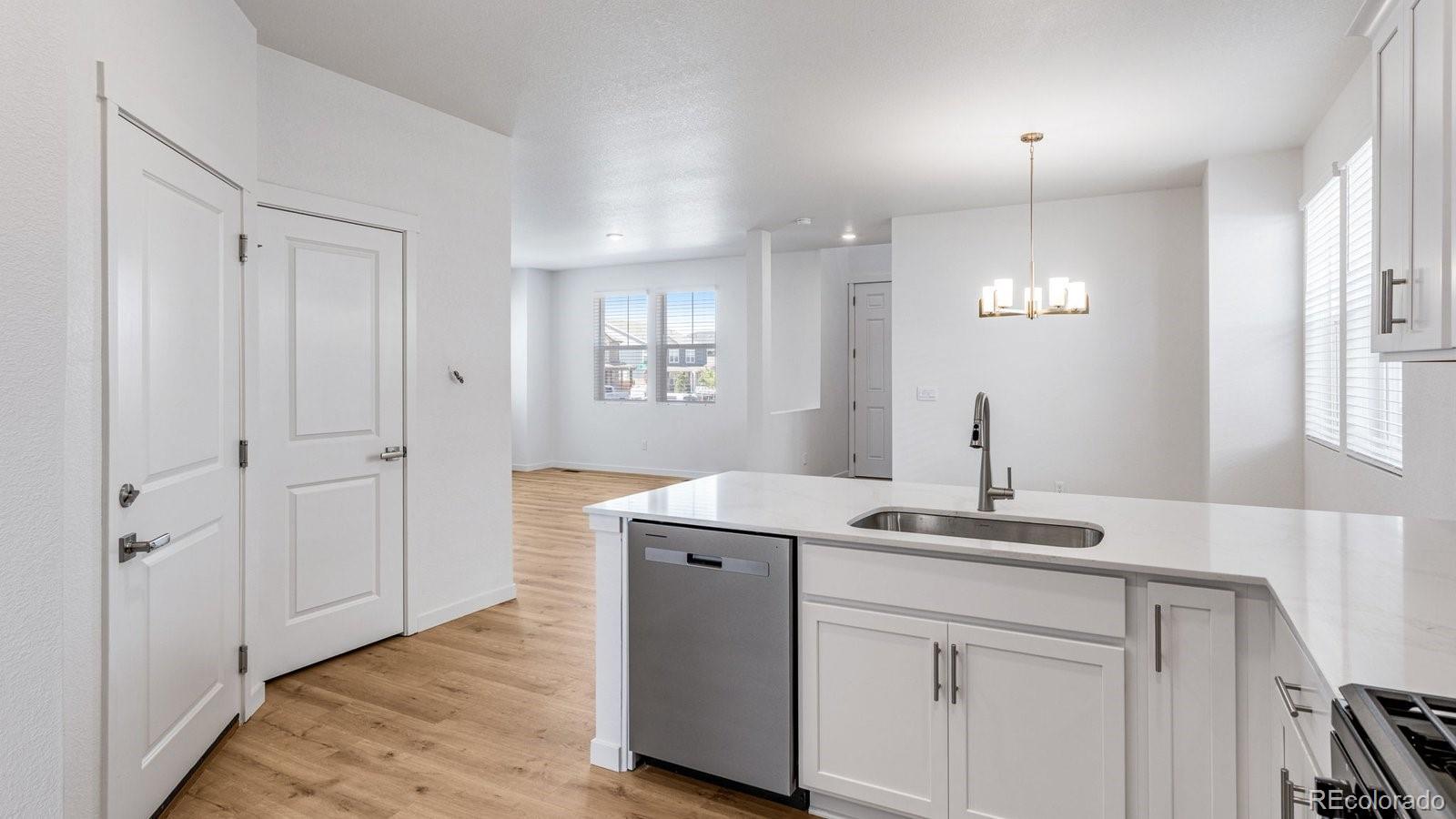 MLS Image #4 for 677 n ukraine street,aurora, Colorado