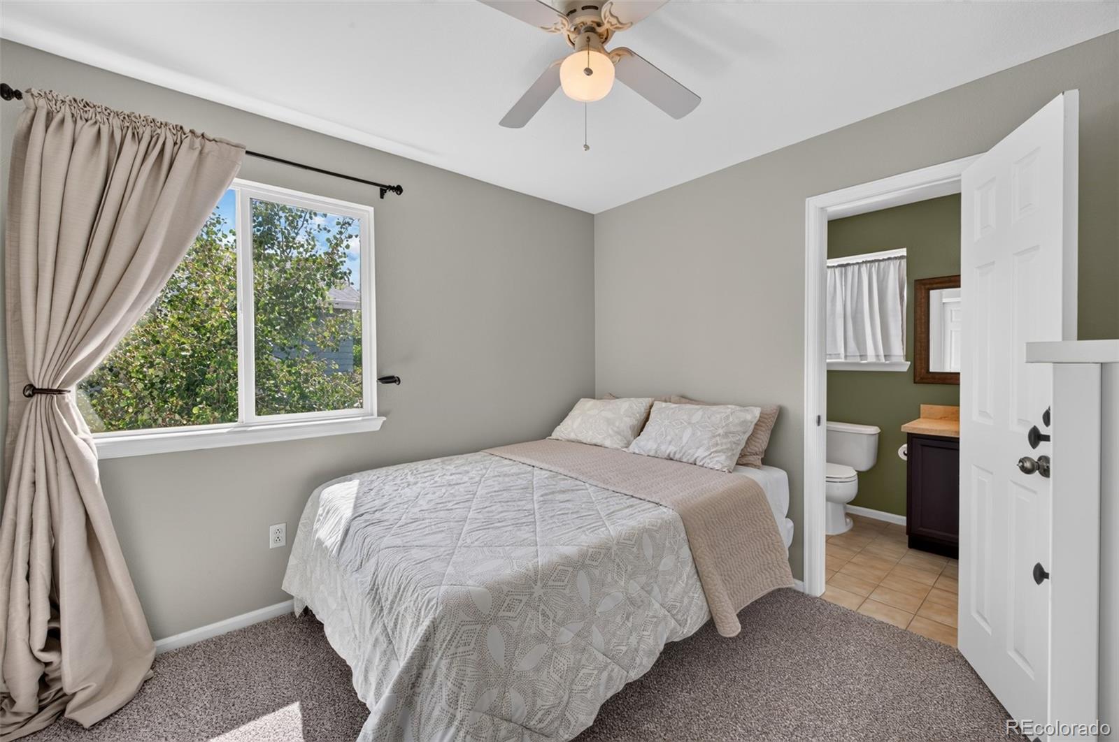MLS Image #17 for 4084 s riviera street,aurora, Colorado