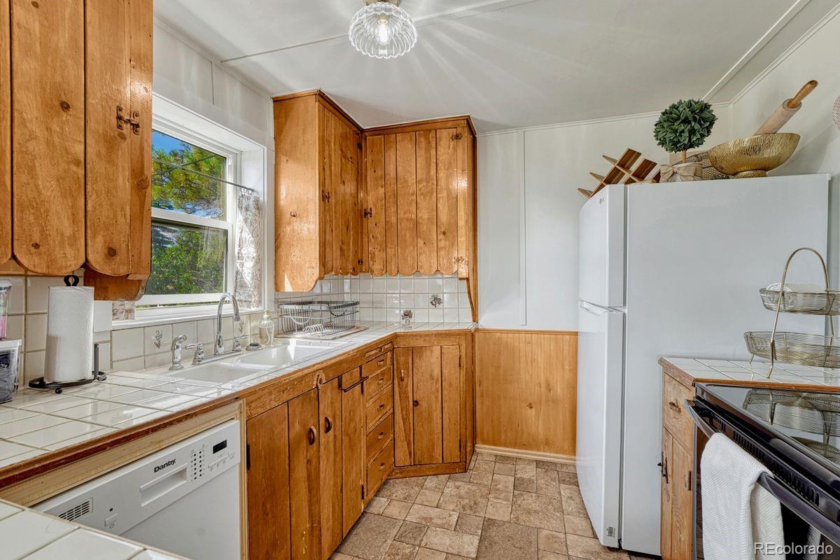 MLS Image #18 for 15947 s perry park road,palmer lake, Colorado