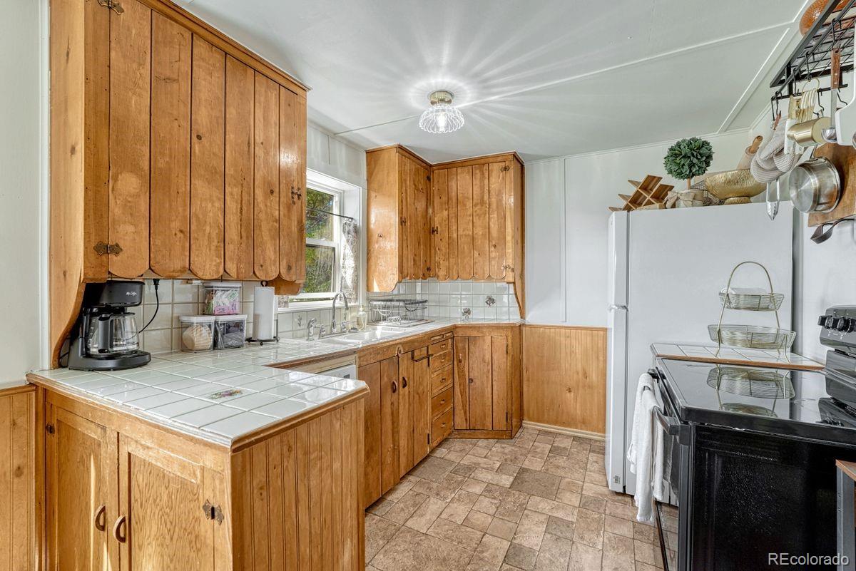 MLS Image #28 for 15947 s perry park road,palmer lake, Colorado