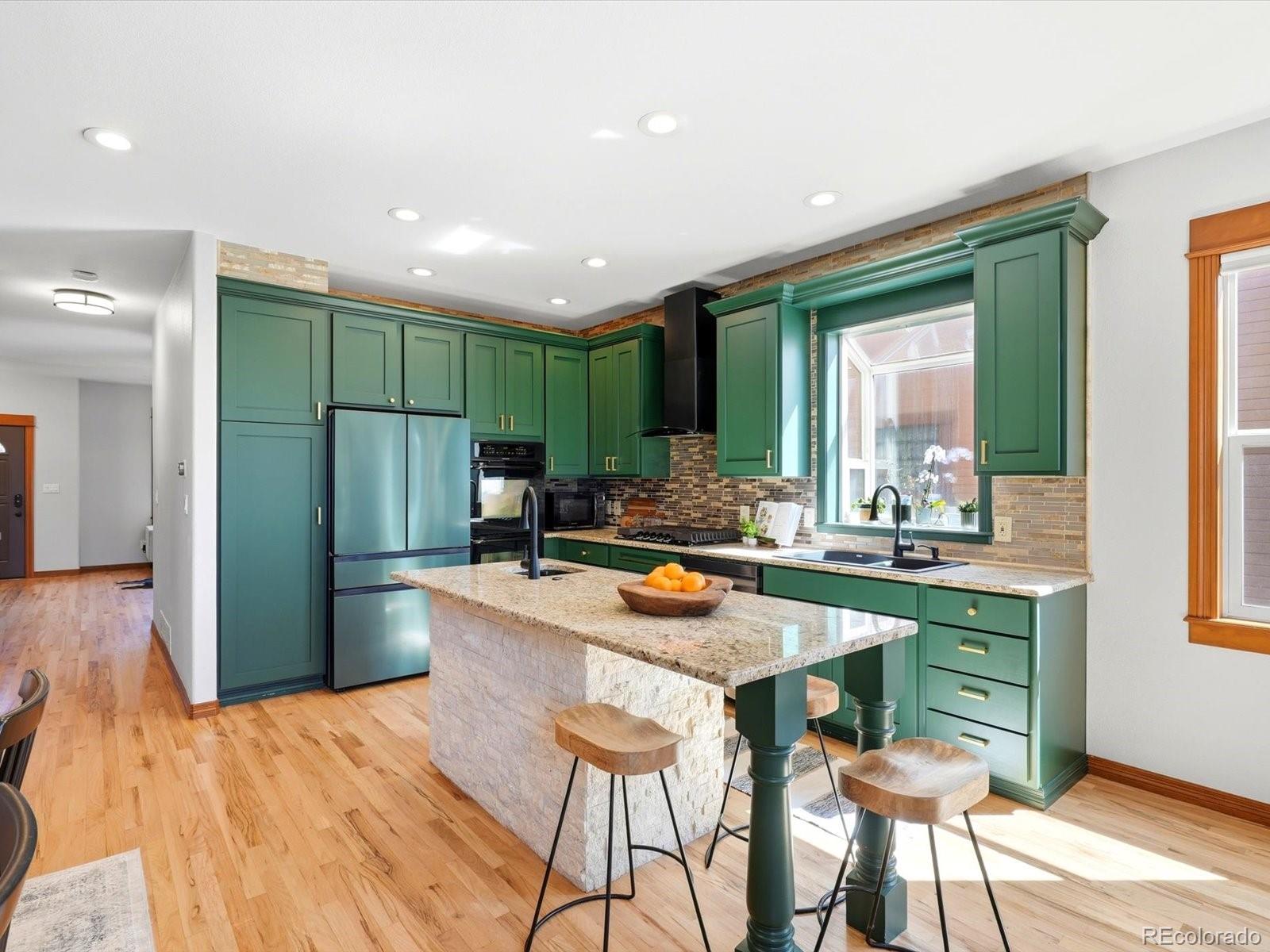 MLS Image #10 for 2626 w 26th avenue,denver, Colorado