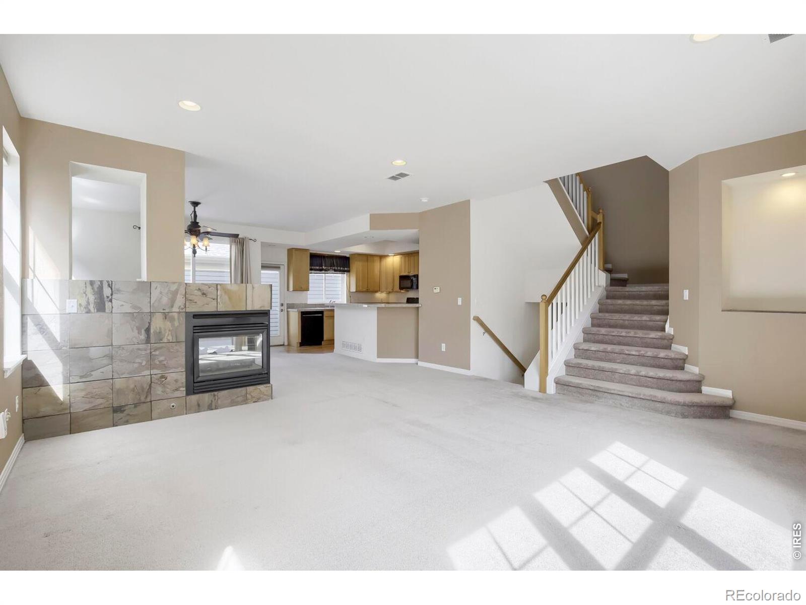 MLS Image #4 for 305  river view court,longmont, Colorado