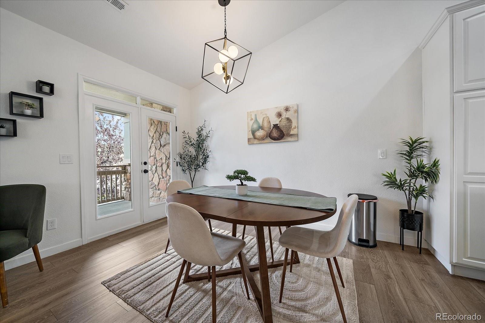 MLS Image #13 for 23043 e ontario drive,aurora, Colorado
