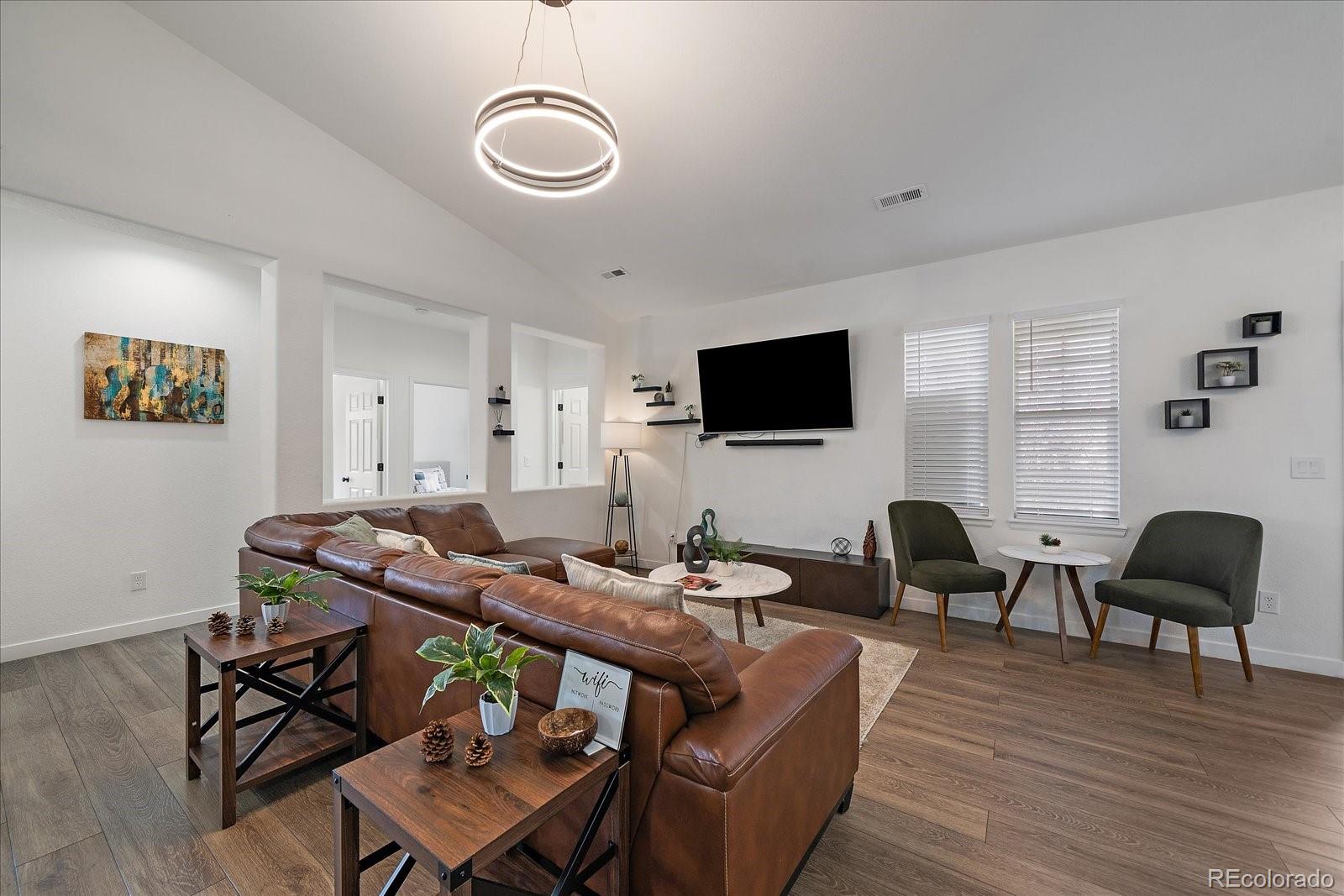 MLS Image #4 for 23043 e ontario drive,aurora, Colorado