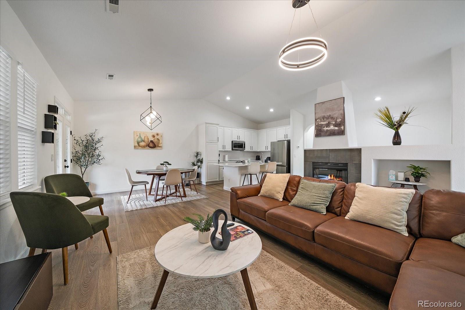 MLS Image #5 for 23043 e ontario drive,aurora, Colorado