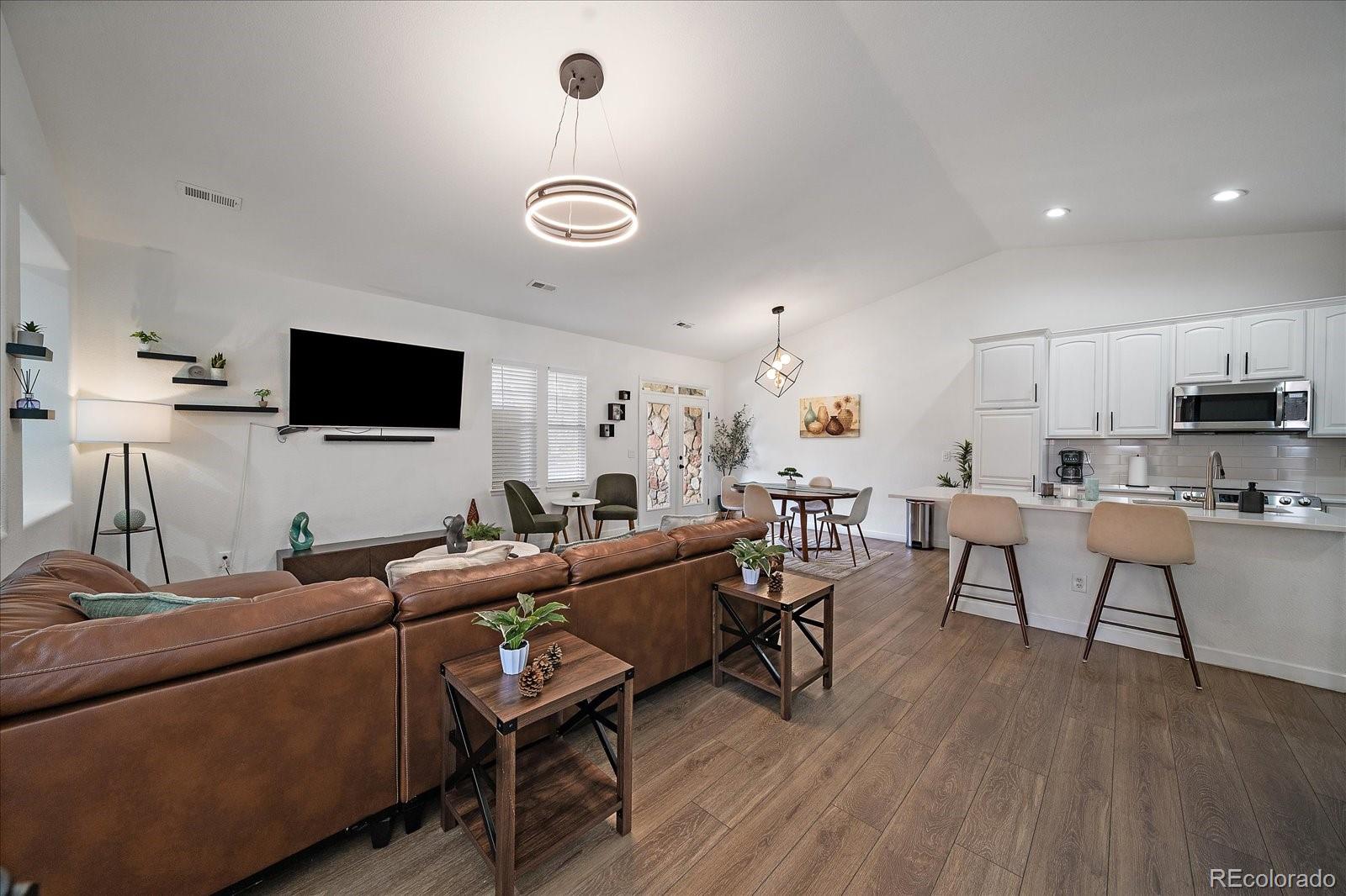 MLS Image #7 for 23043 e ontario drive,aurora, Colorado