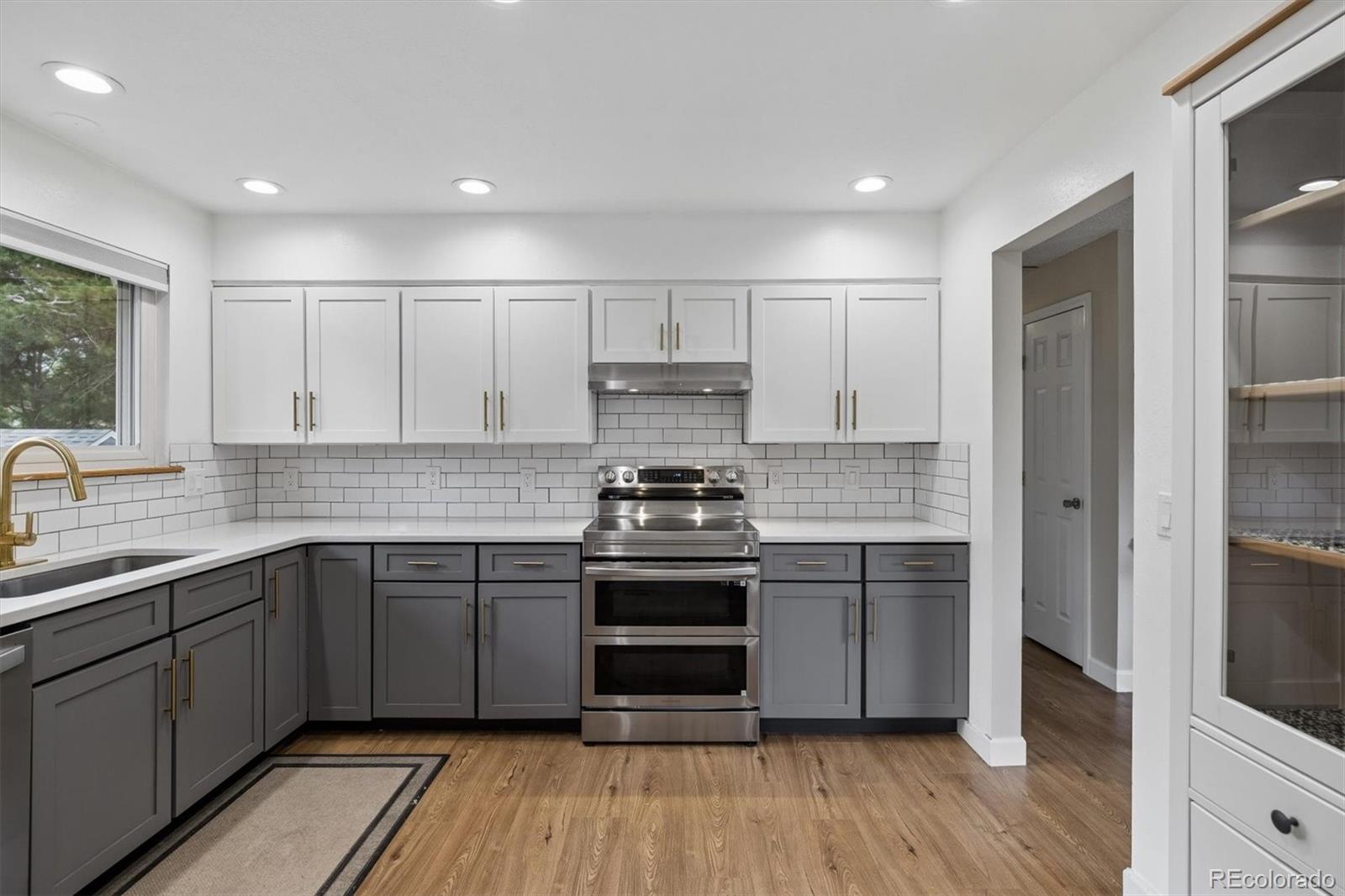 MLS Image #14 for 9143 w arbor avenue,littleton, Colorado