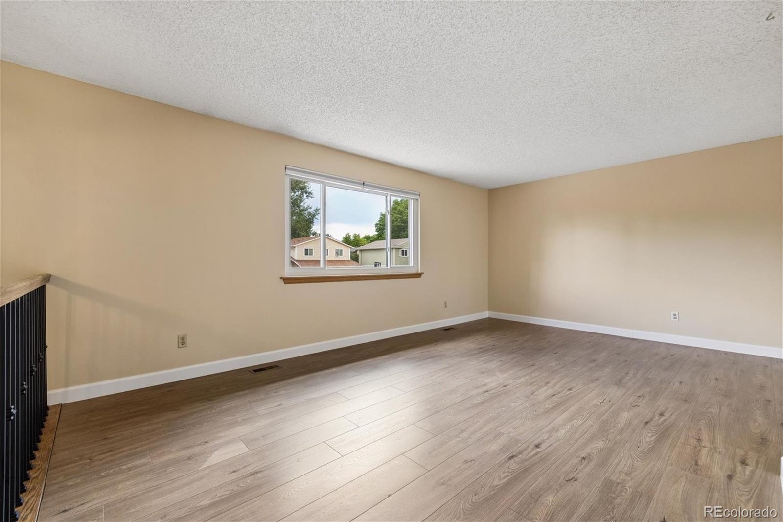 MLS Image #5 for 9143 w arbor avenue,littleton, Colorado