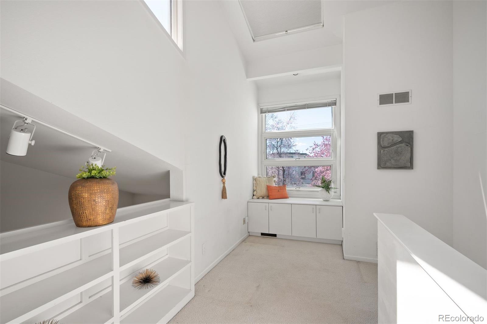 MLS Image #10 for 347  harrison street ,denver, Colorado