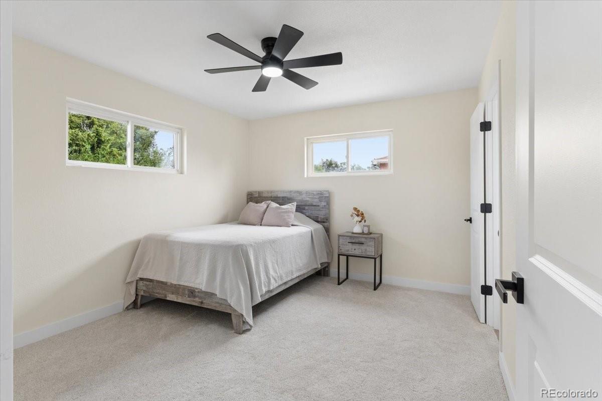 MLS Image #14 for 13584 e 7th avenue,aurora, Colorado