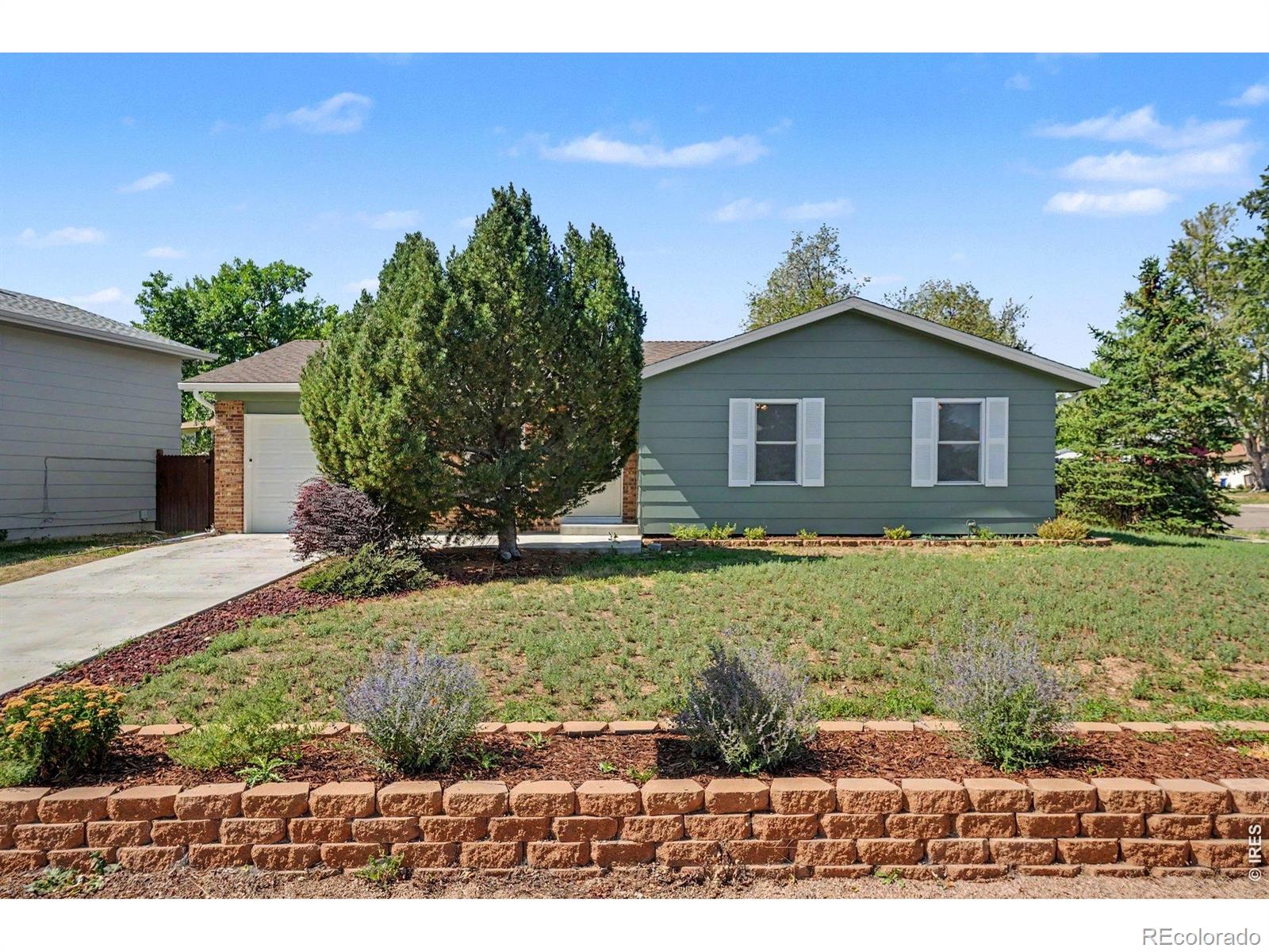 MLS Image #0 for 3233 s holland way,lakewood, Colorado