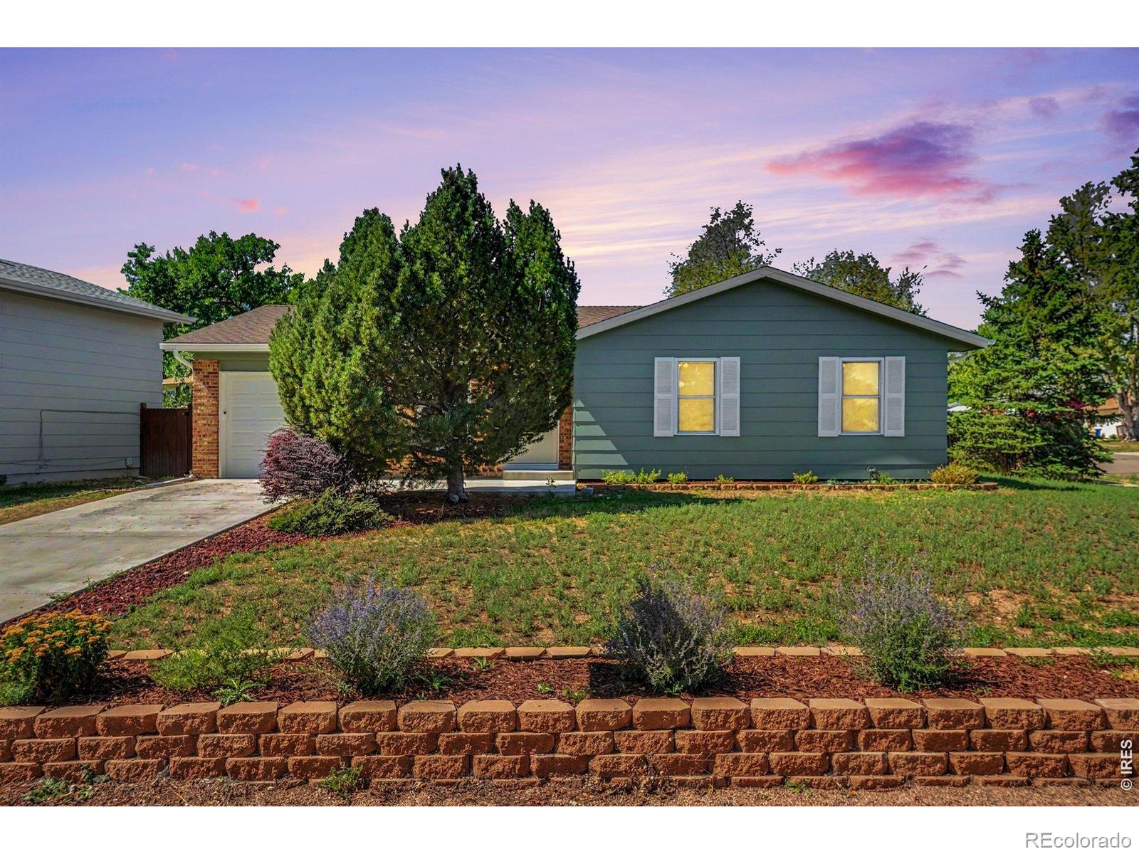 MLS Image #20 for 3233 s holland way,lakewood, Colorado