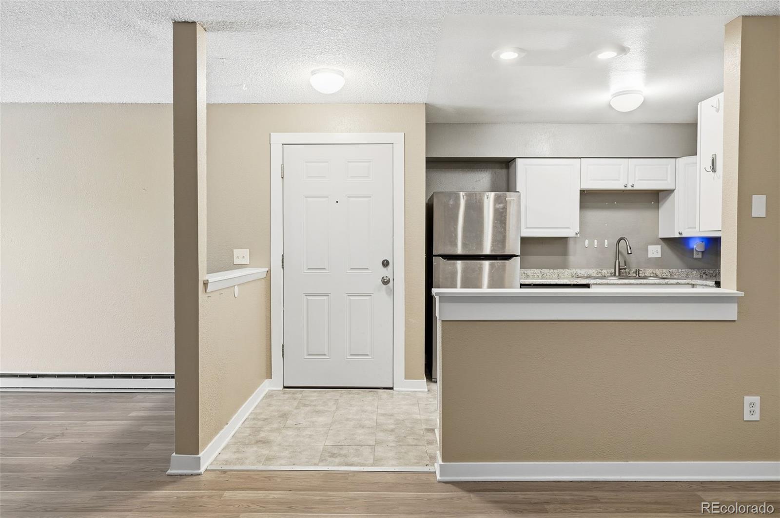 MLS Image #11 for 2280 s oswego way,aurora, Colorado