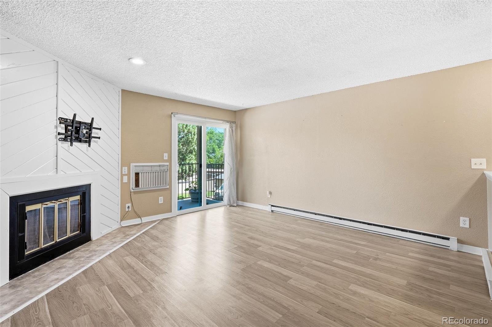 MLS Image #4 for 2280 s oswego way,aurora, Colorado
