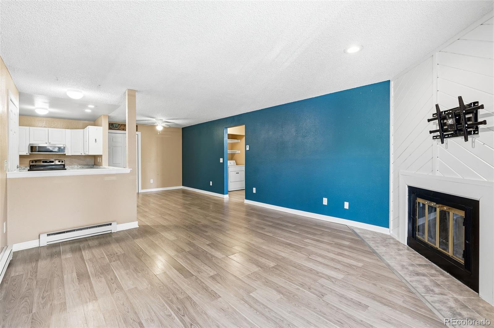 MLS Image #7 for 2280 s oswego way,aurora, Colorado