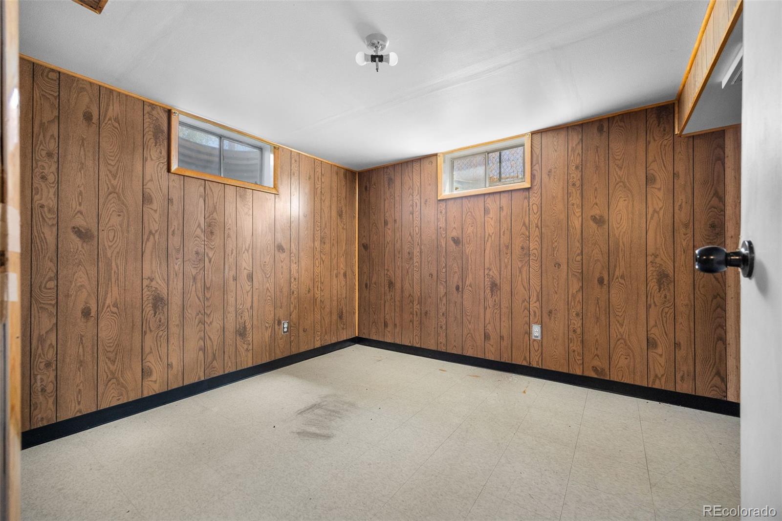 MLS Image #20 for 2425 w college avenue,denver, Colorado