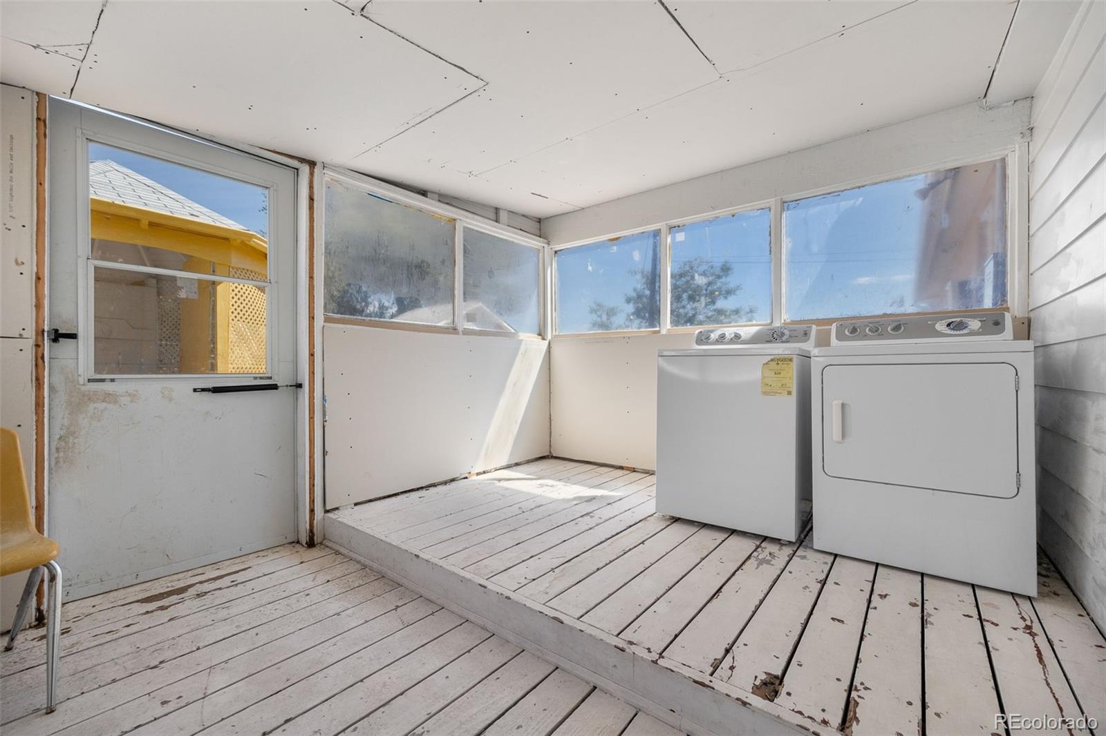 MLS Image #23 for 2425 w college avenue,denver, Colorado