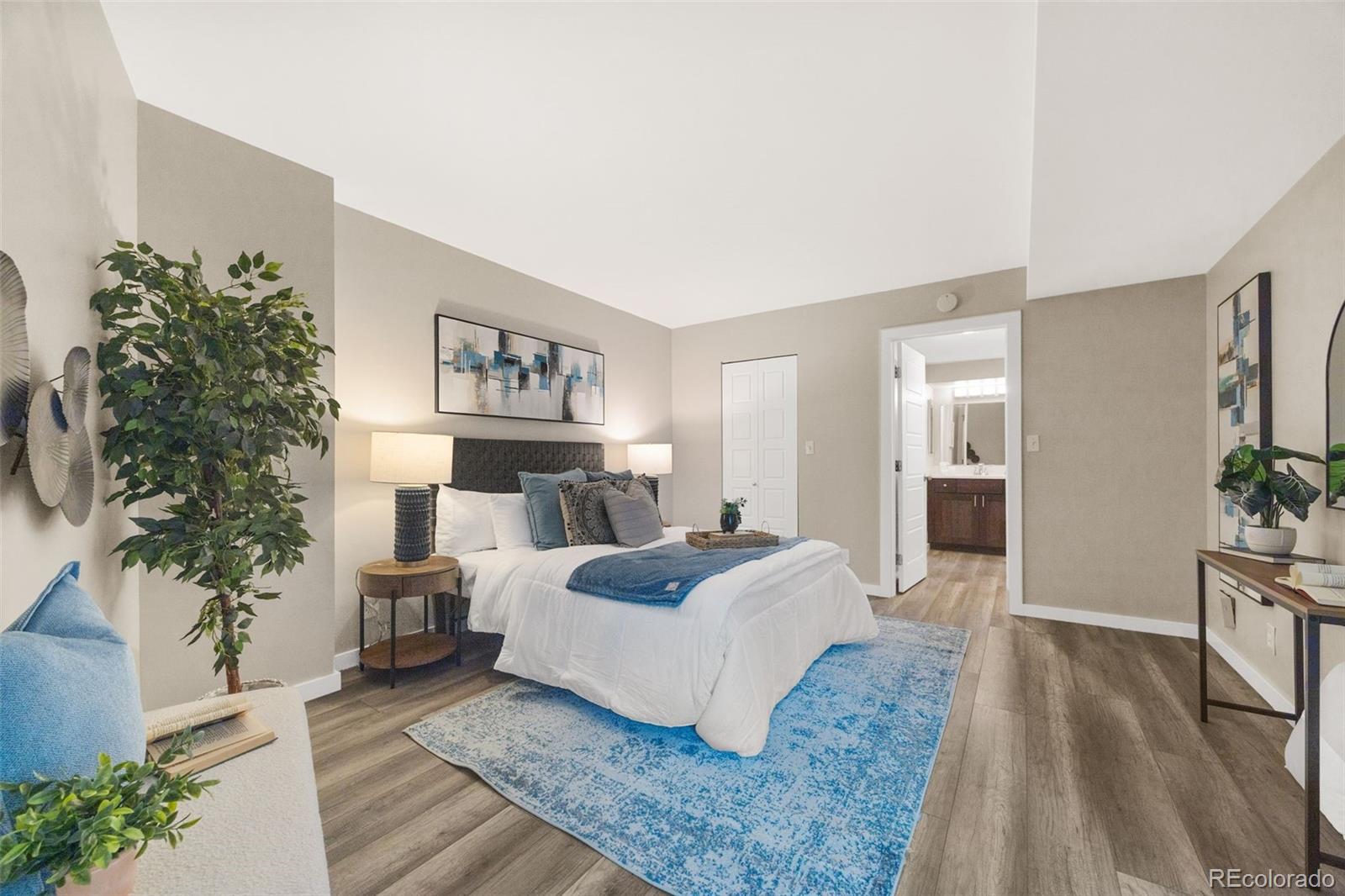 MLS Image #3 for 1777  larimer street,denver, Colorado