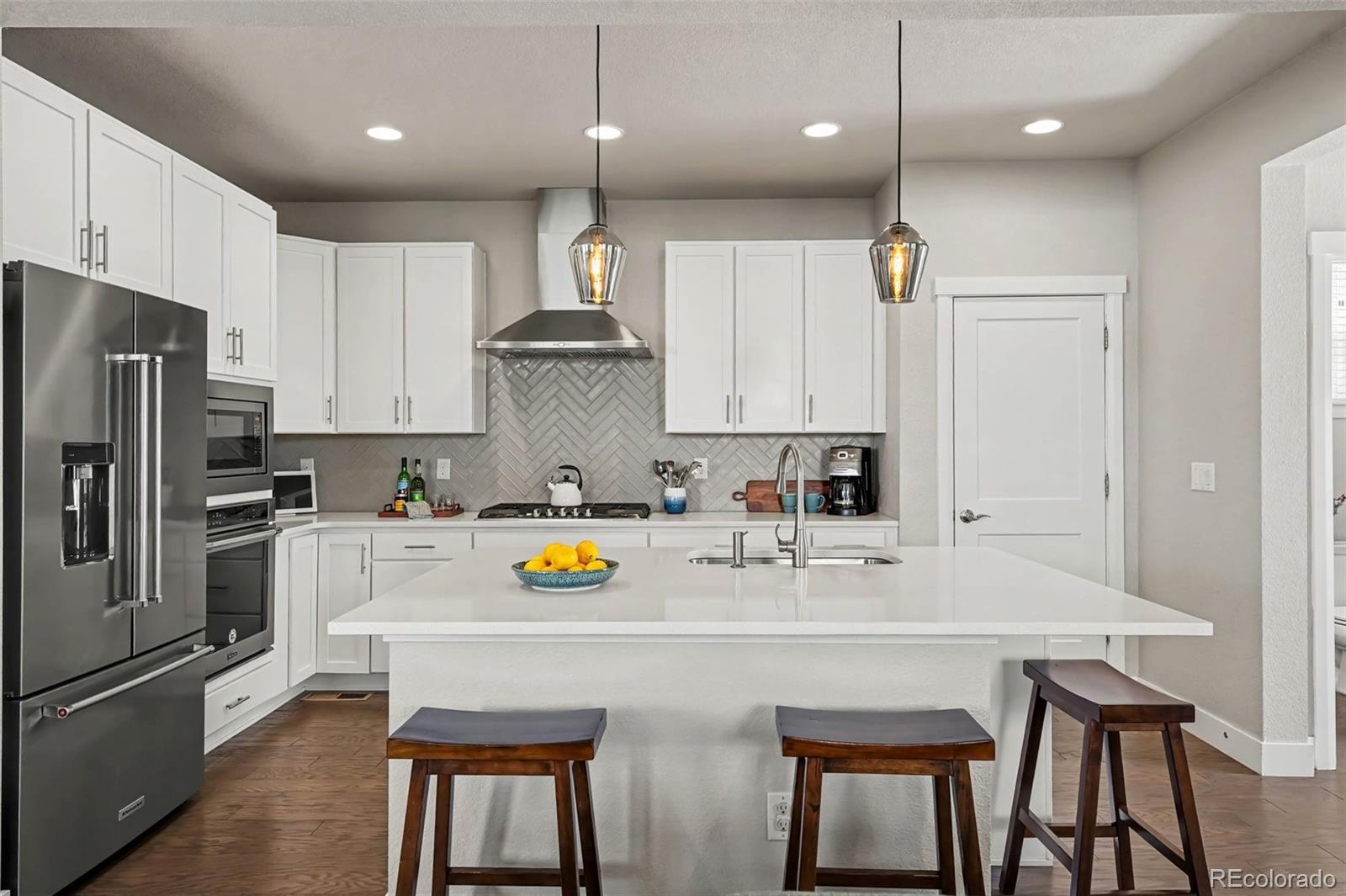 MLS Image #10 for 5997  geneva street,denver, Colorado