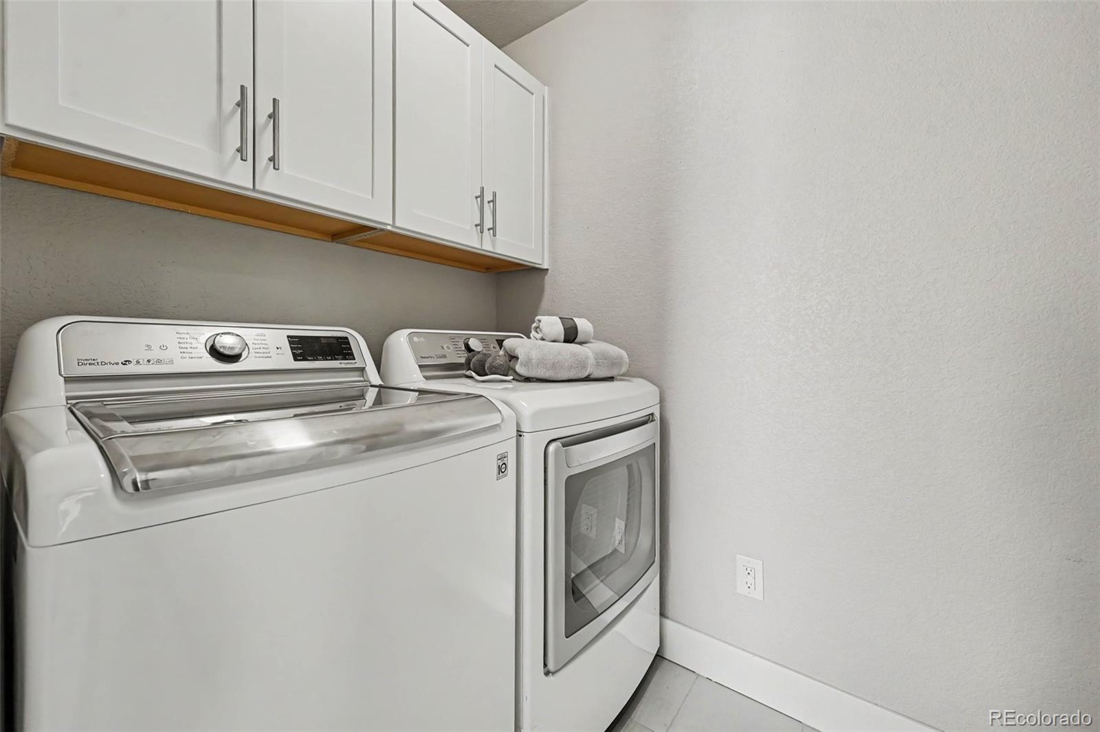 MLS Image #31 for 5997  geneva street,denver, Colorado