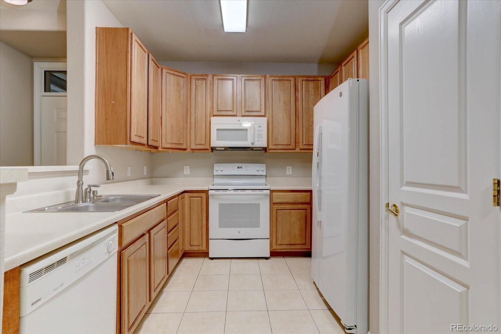 MLS Image #7 for 10473 w hampden avenue,lakewood, Colorado
