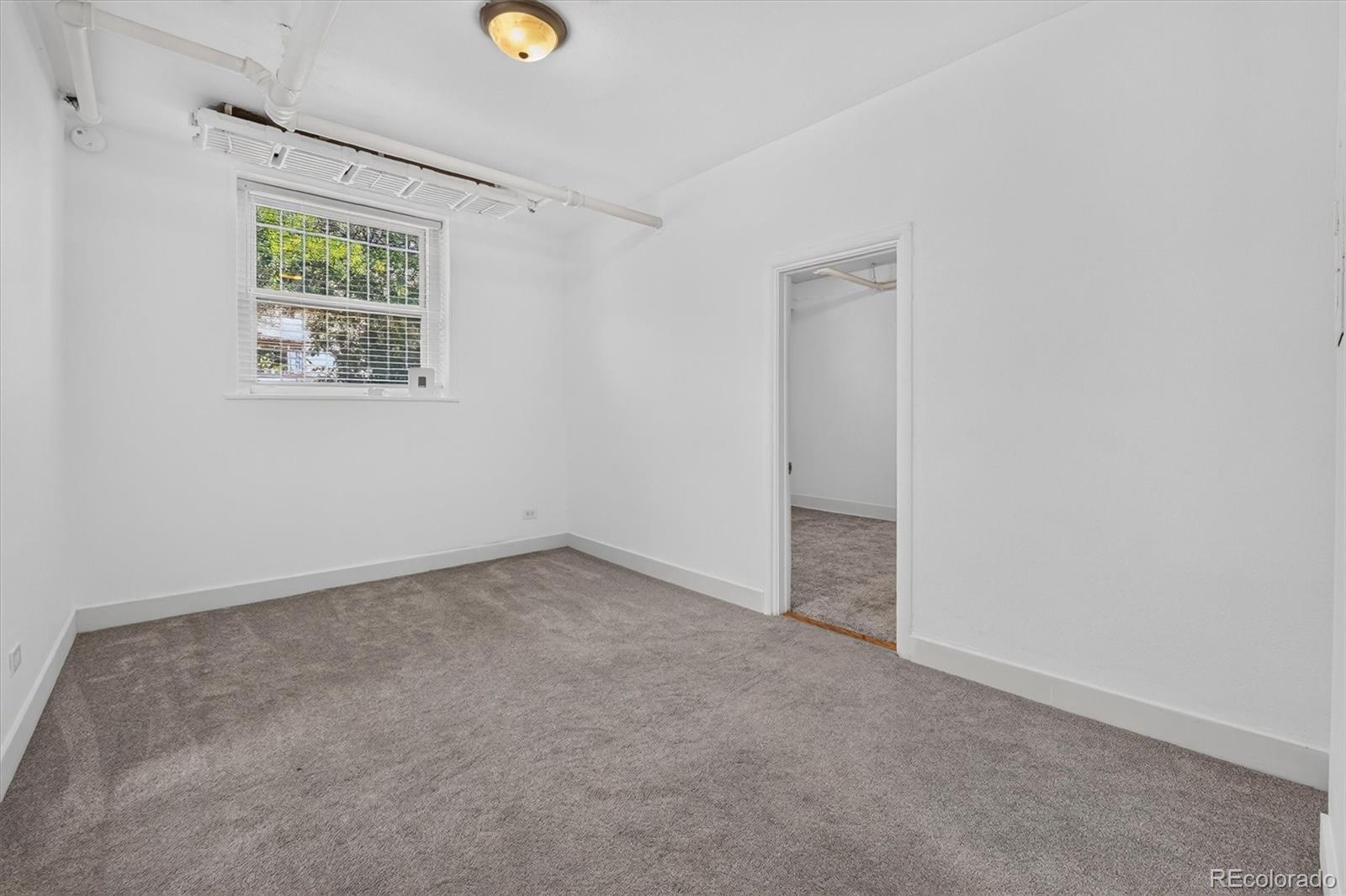 MLS Image #14 for 1376 n pearl street,denver, Colorado