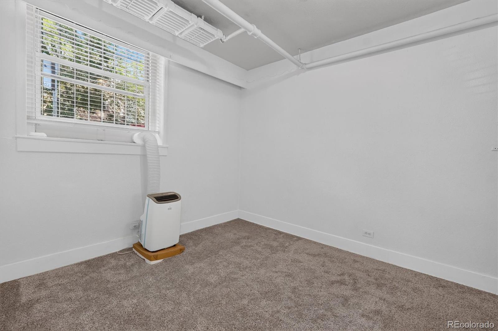 MLS Image #17 for 1376 n pearl street,denver, Colorado