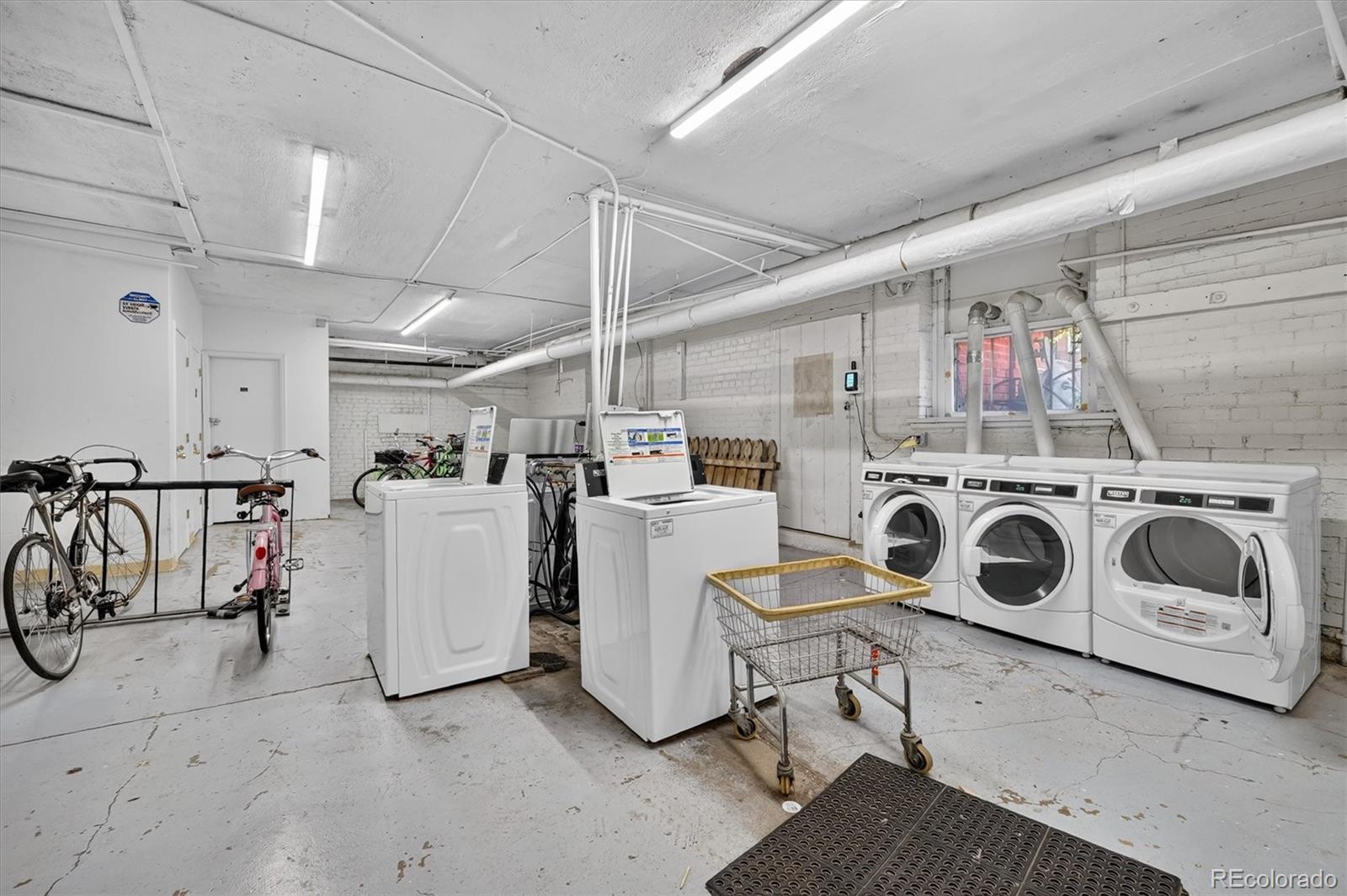 MLS Image #27 for 1376 n pearl street,denver, Colorado