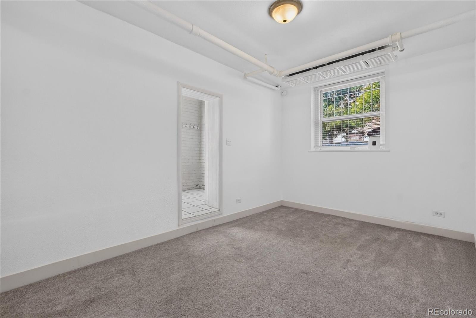 MLS Image #5 for 1376 n pearl street,denver, Colorado