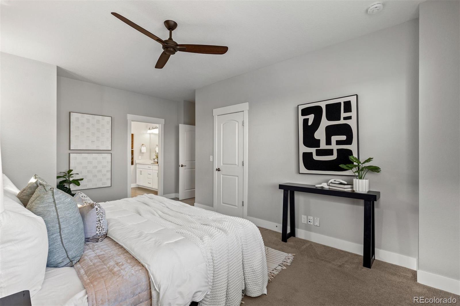 MLS Image #24 for 5961  boston street,denver, Colorado