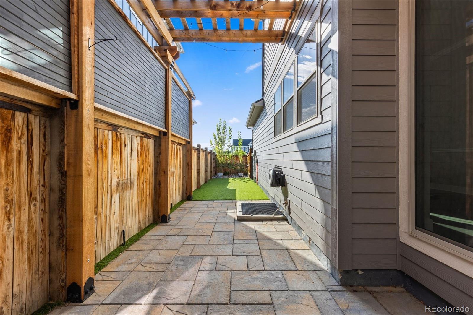 MLS Image #40 for 5961  boston street,denver, Colorado